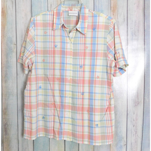 Alfred Dunner Short Sleeve Shirt 12 Large White Pink Plaid Embroidered Flowers - Picture 1 of 11